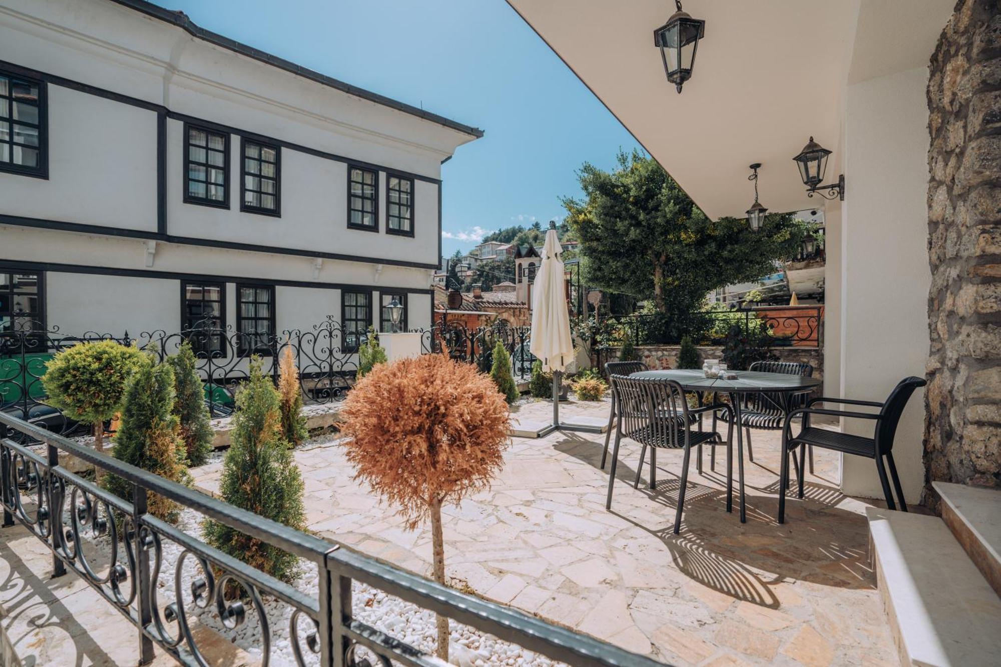 Villa Pupin Saraiste Охрид Екстериор снимка
